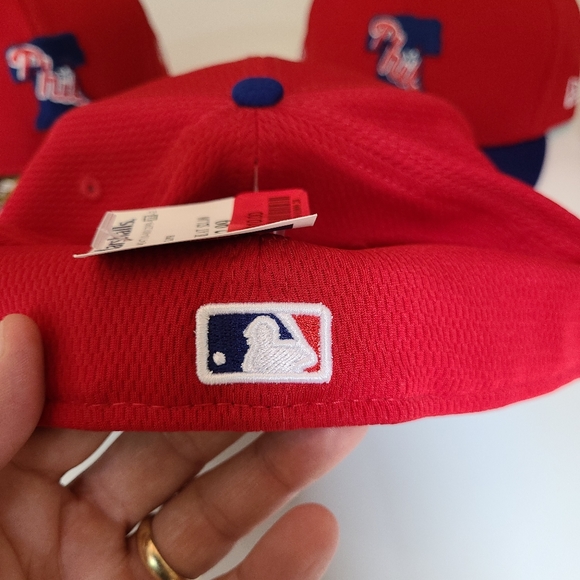 NEW Philadelphia Phillies Baseball Caps - Picture 4 of 8